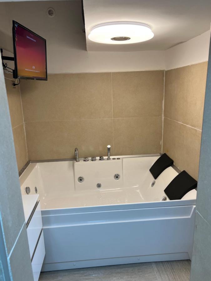 Petite Suite Napoli Esterno foto
